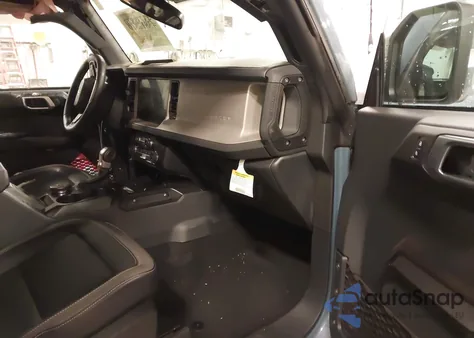 2025 Ford Bronco Outer Banks z USA, uszkodzony, nr VIN 1FMEE8BP5SLA41382